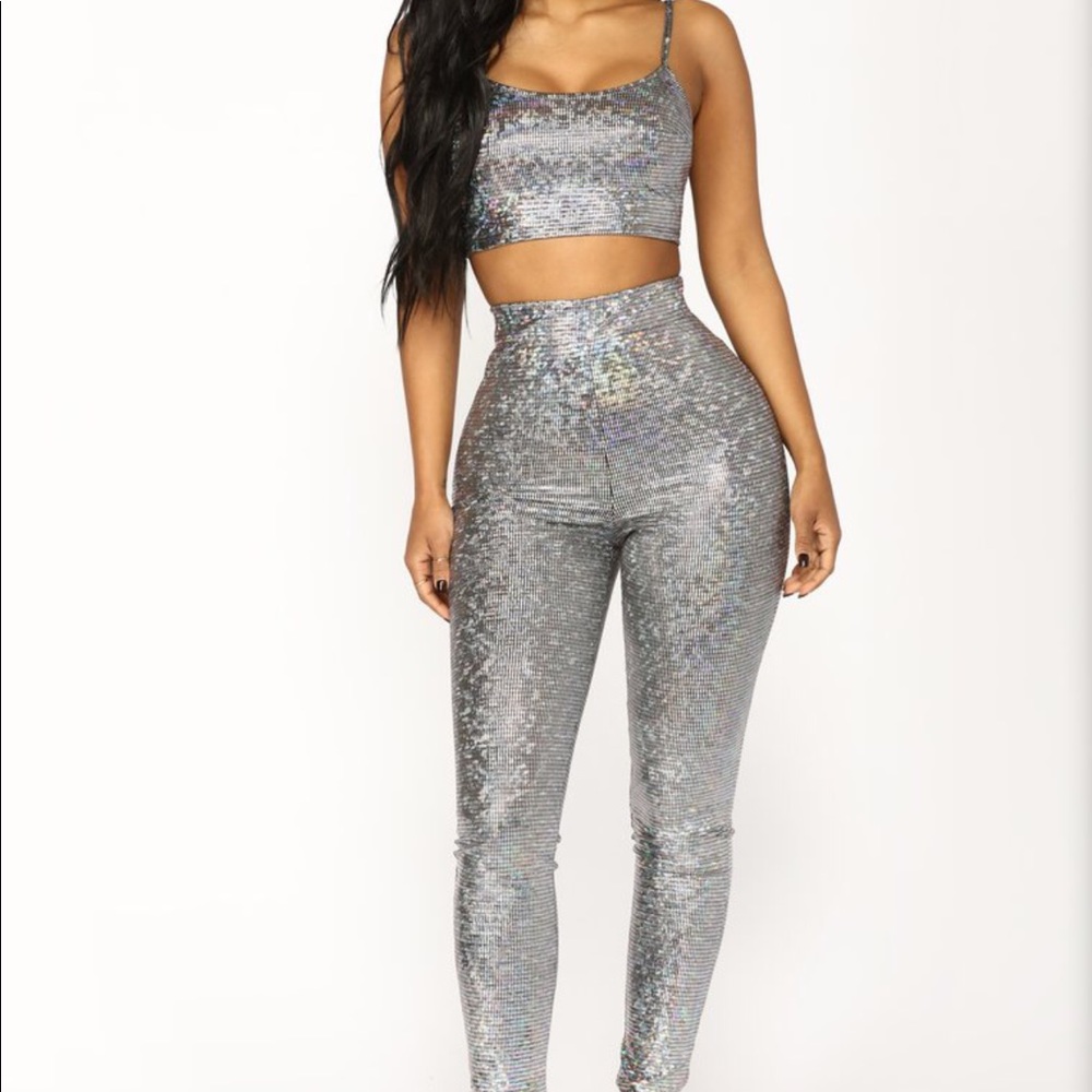 2 piece set
